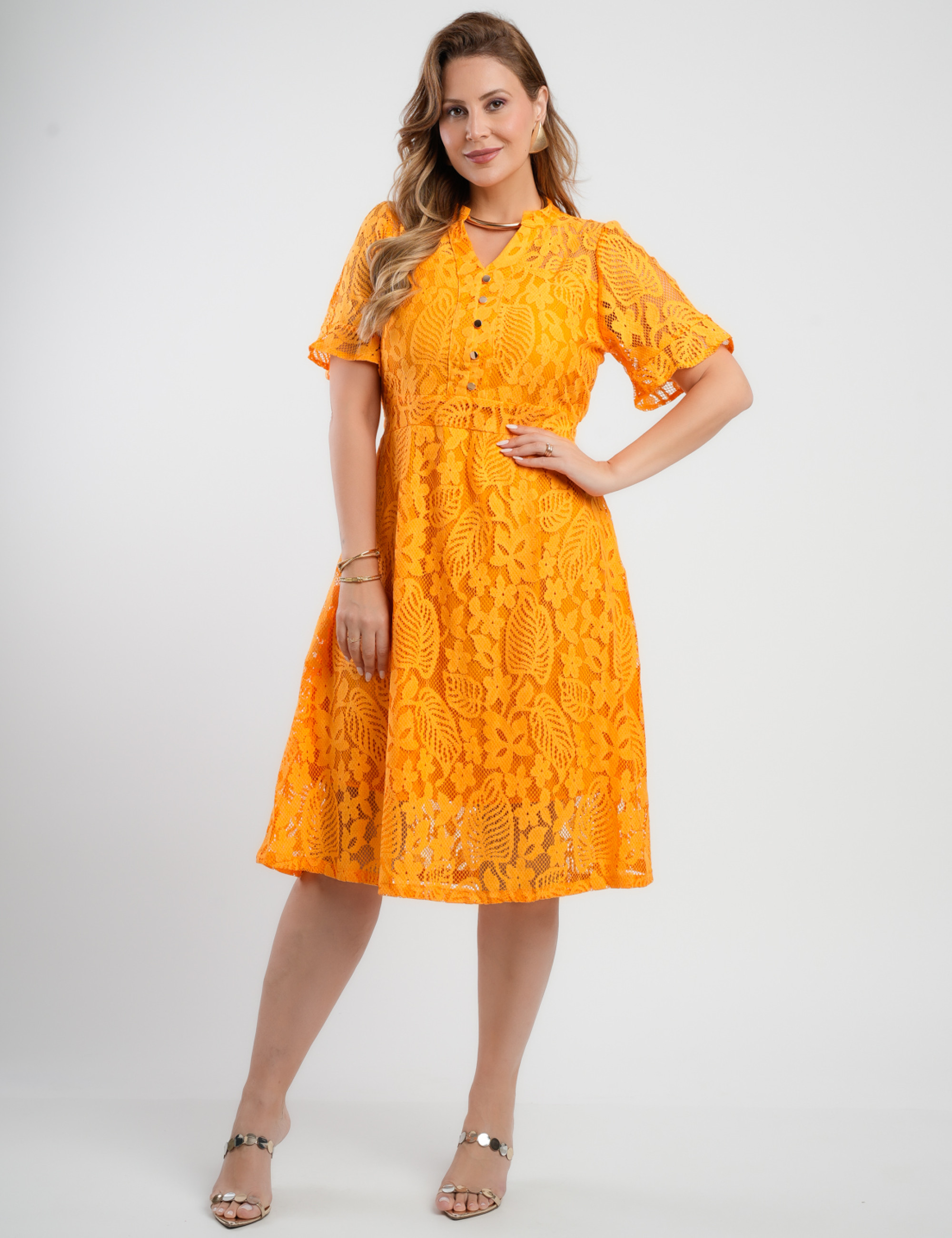 Vestido Midi Renda Com Botões Amarelo