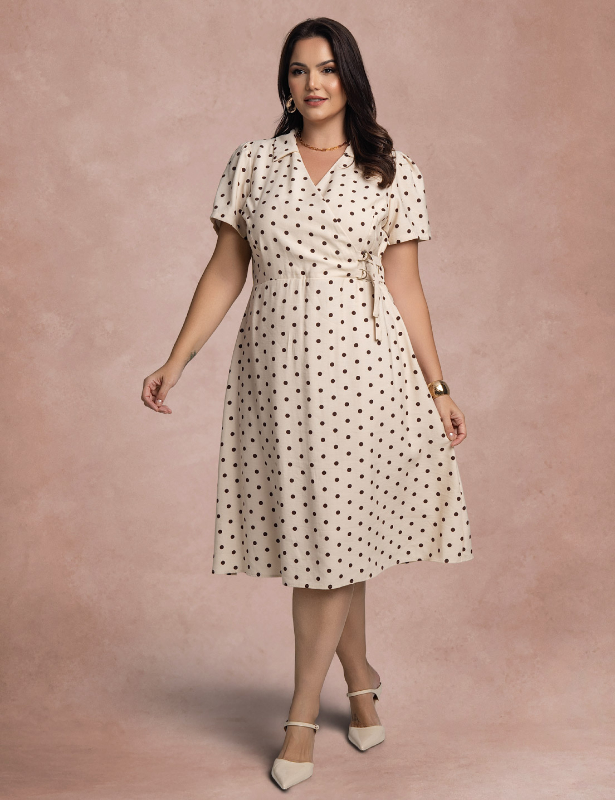 Vestido Midi Estampa Poá Bege
