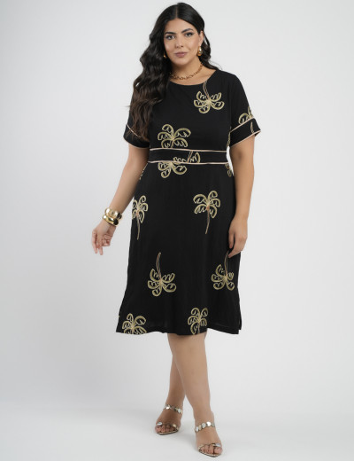Vestido Midi Crepe Encorpado Bordado Preto