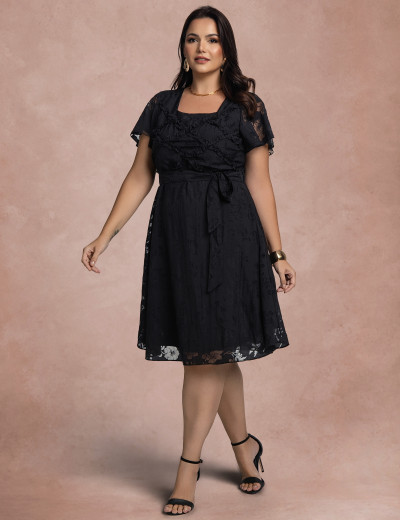 Vestido Midi Com Cinto Preto