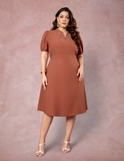 Vestido Midi Com Pesponto Marrom 