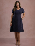 Vestido Midi Decote Princesa Com Botão Marinho