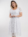 Vestido Midi De Renda Decote Princesa Branco