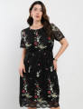 Vestido Curto De Renda Barrado Com Borbado Preto