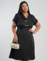 Vestido Curto Alfaiataria Risca De Giz Preto