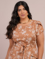 Vestido Curto Alfaiataria Com Textura Bolso Marrom 