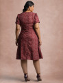 Vestido Midi Com bordado Vinho