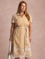 Vestido Curto Bordado Bege