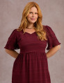 Vestido Curto Decote Princesa Vinho 