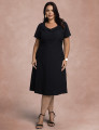 Vestido Midi Com Nervuras No Decote Preto