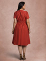 Vestido Midi Com Nervuras No Decote Telha 