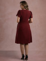 Vestido Midi Decote Princesa Com Botão Vinho
