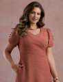 Vestido Midi Decote Princesa Com Botão Marrom 